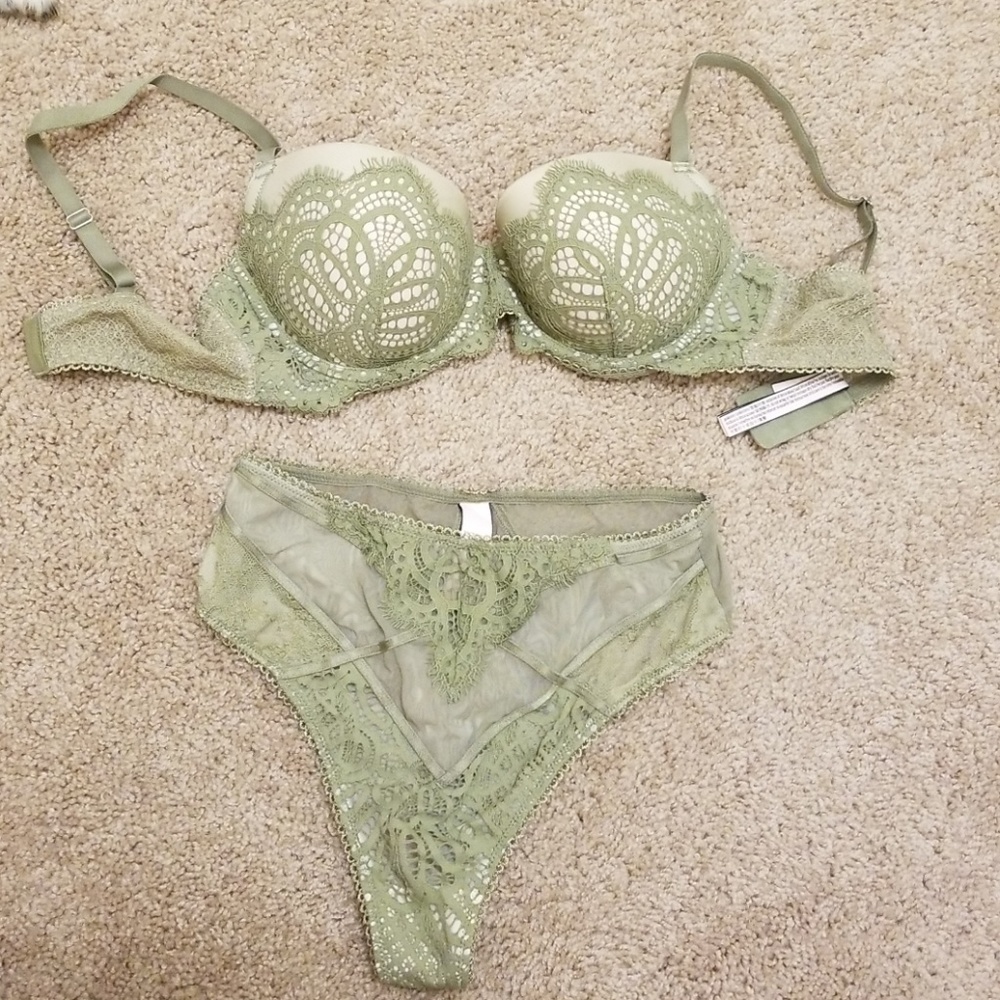 Victoria secret set